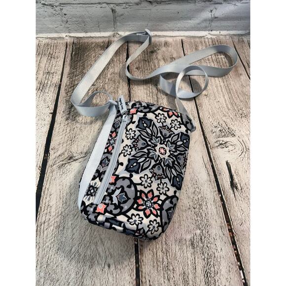 VERA BRADLEY Women’s “Lighten Up” Lisbon Medallion Water Bottle Crossbody - Picture 1 of 6